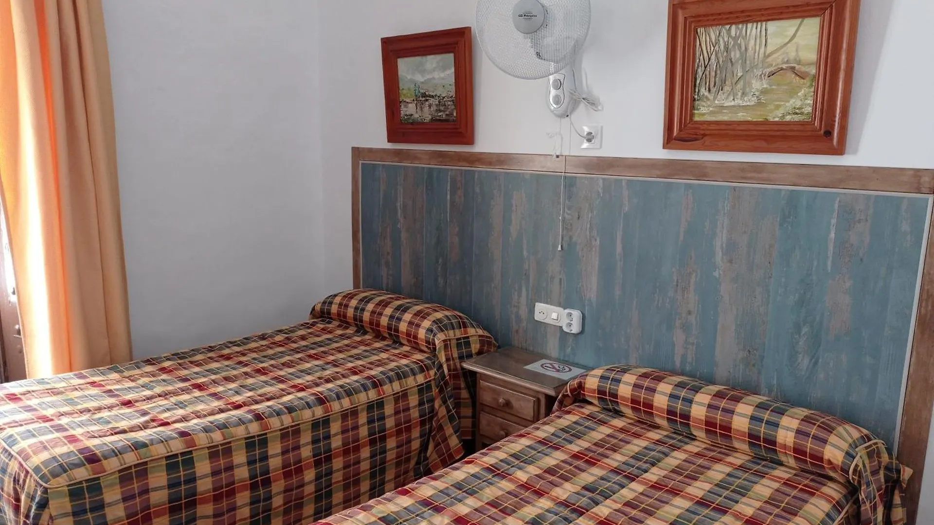 Hostal Manolo El Puerto de Santa Maria Guest house