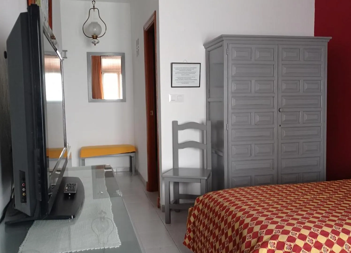 Hostal Manolo El Puerto de Santa Maria Guest house